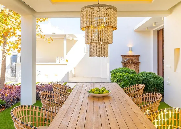 Con Encanto Cerca De La Playa En Malaga By Ruralidays Hébergement de vacances *