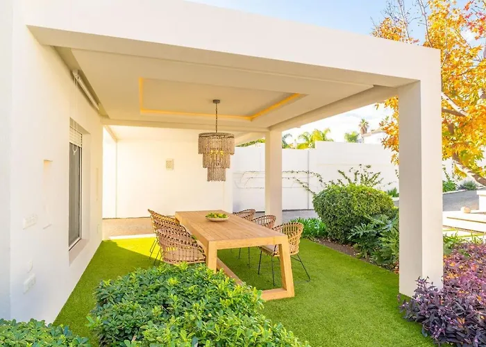 Con Encanto Cerca De La Playa En Malaga By Ruralidays Hébergement de vacances *